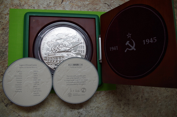 картинка Танк Т-34 килограмм серебра от магазина Одежда+ 4